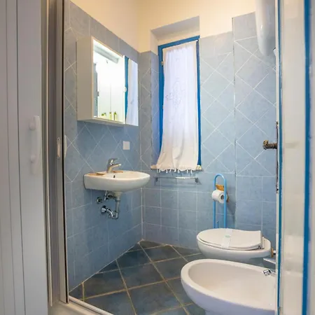 Blue A Pochi Passi Dal Mare