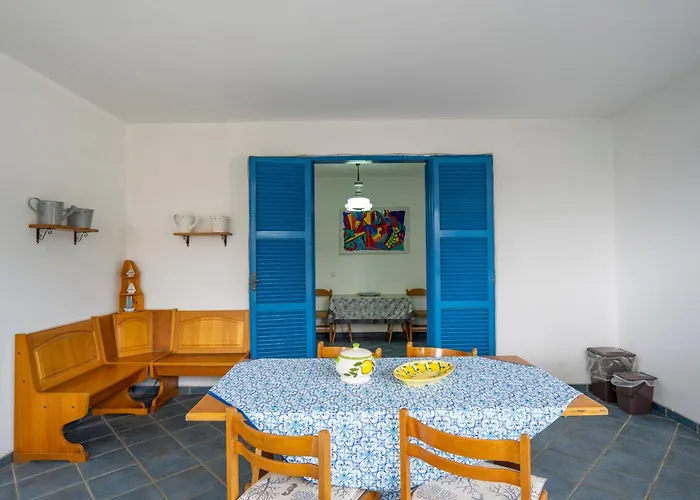 Blue A Pochi Passi Dal Mare